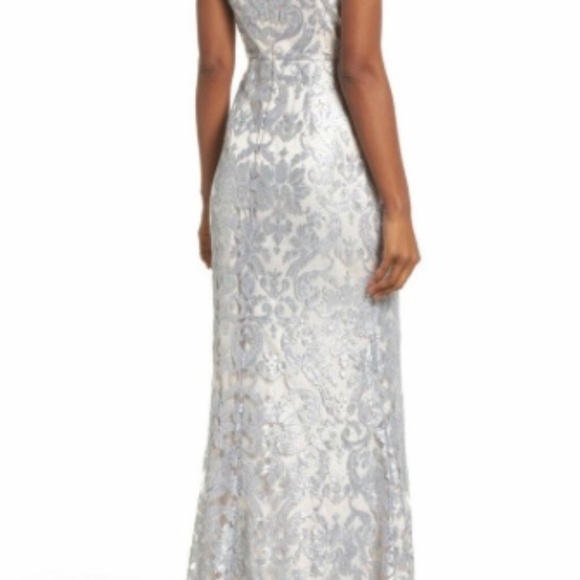 Silver and light pink sheath dress - Picture 2 of 4